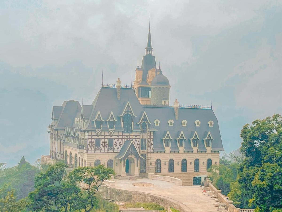 Hotel Khach San Rosalia Tam Ðảo Exterior foto