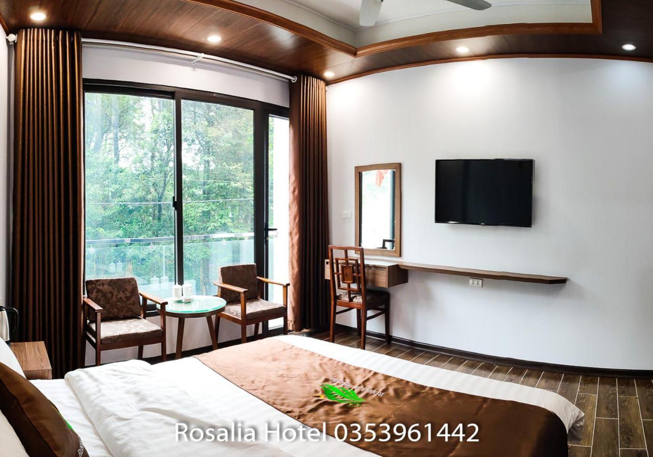Hotel Khach San Rosalia Tam Ðảo Exterior foto