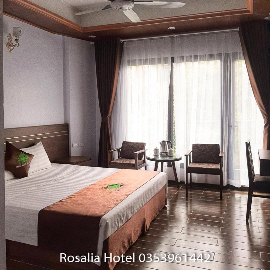 Hotel Khach San Rosalia Tam Ðảo Exterior foto
