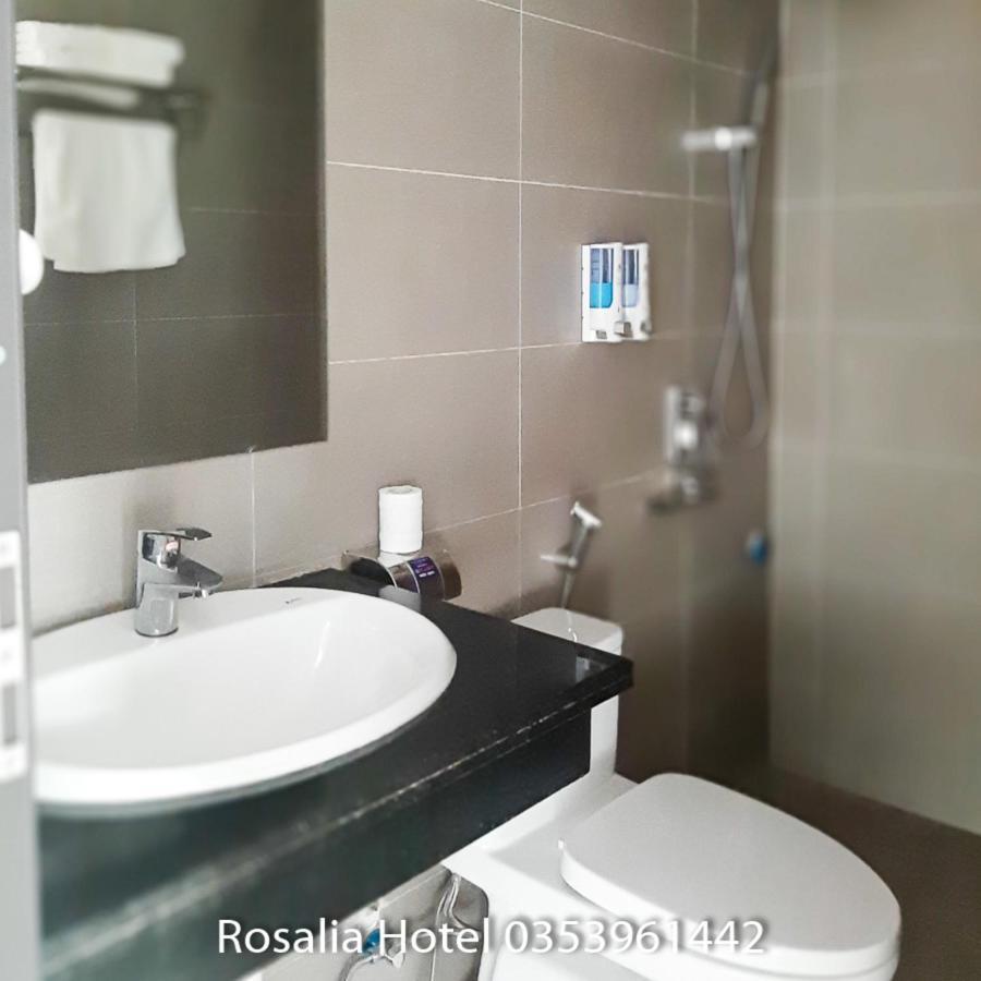 Hotel Khach San Rosalia Tam Ðảo Exterior foto